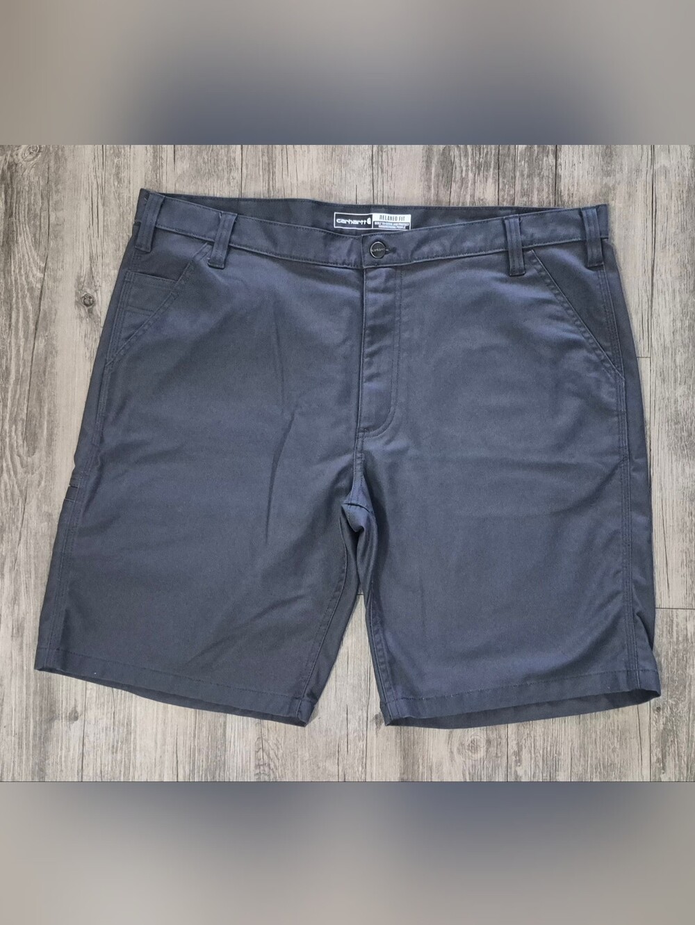 Carhartt Relaxed Fit Men's "rugged professional" shorts size 40x10 dark gray.